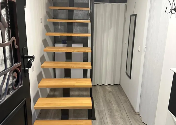 Studio Apartman Zara